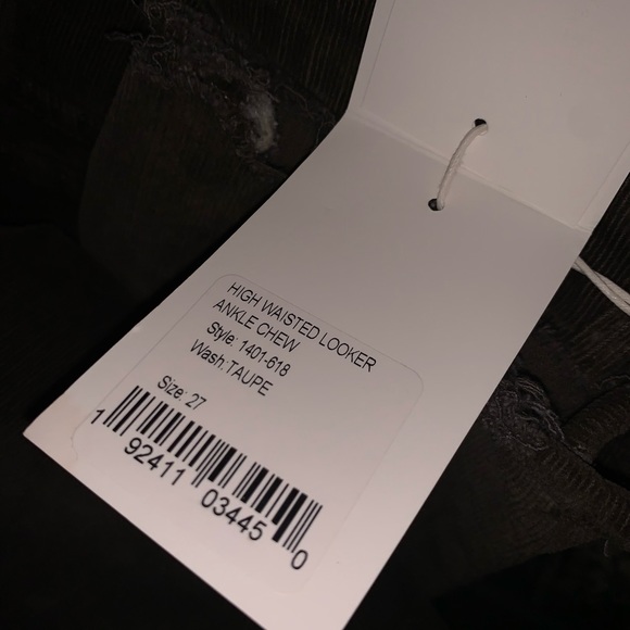 MOTHER High Waisted Looker Ankle Chew Jeans - Picture 11 of 11